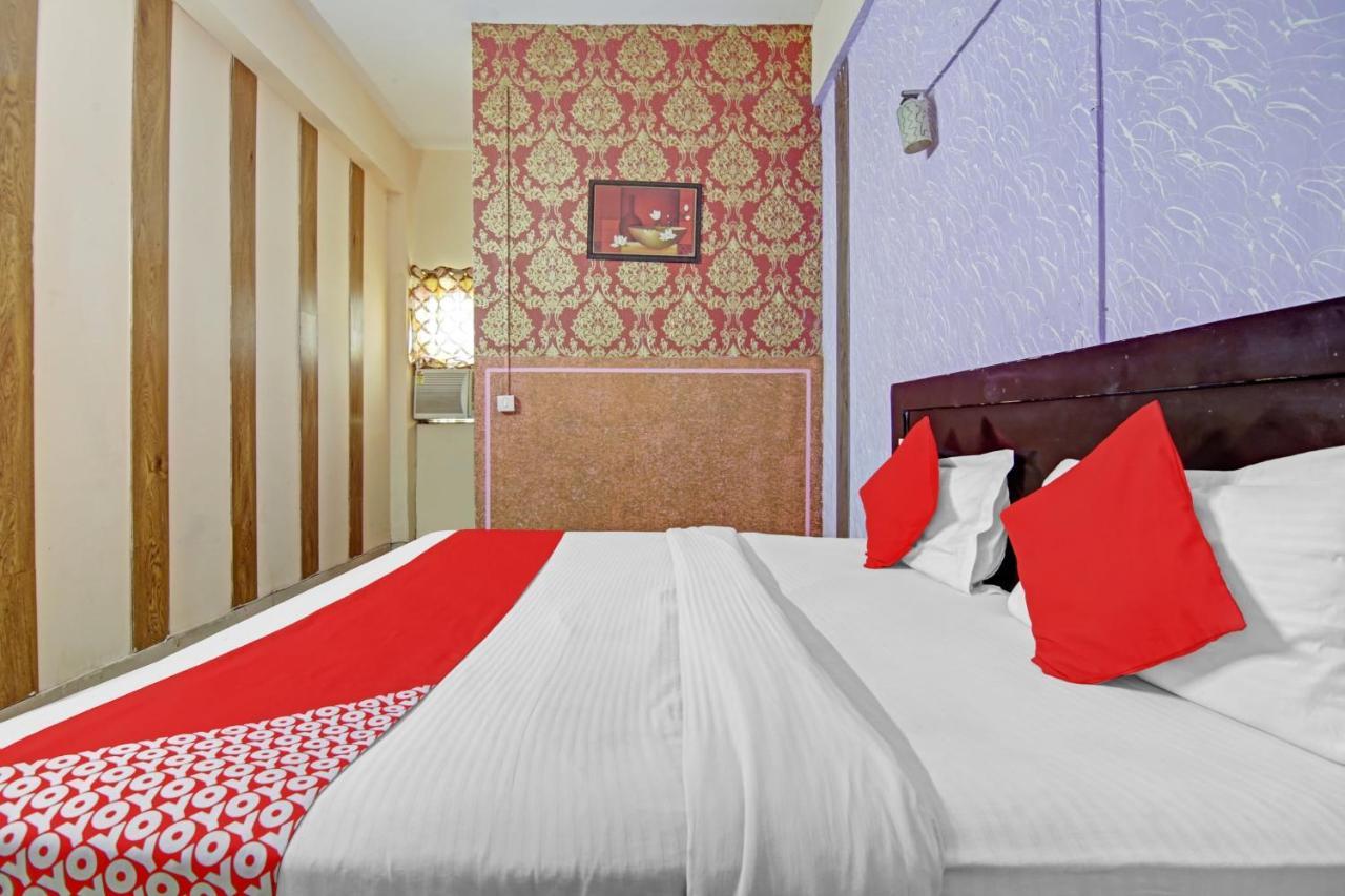 נוידה Hotel O Glorious Stayz מראה חיצוני תמונה