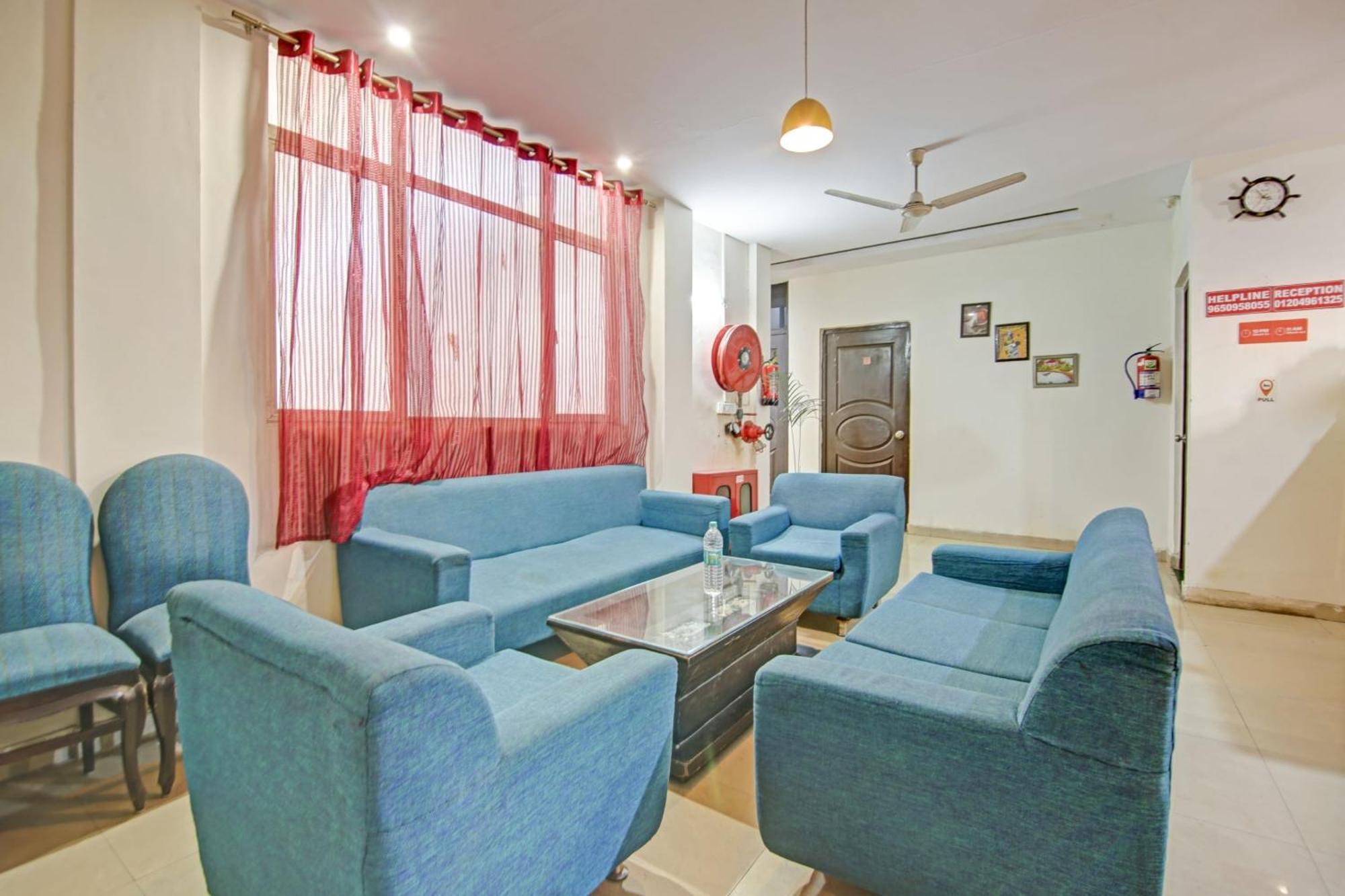 נוידה Hotel O Glorious Stayz מראה חיצוני תמונה