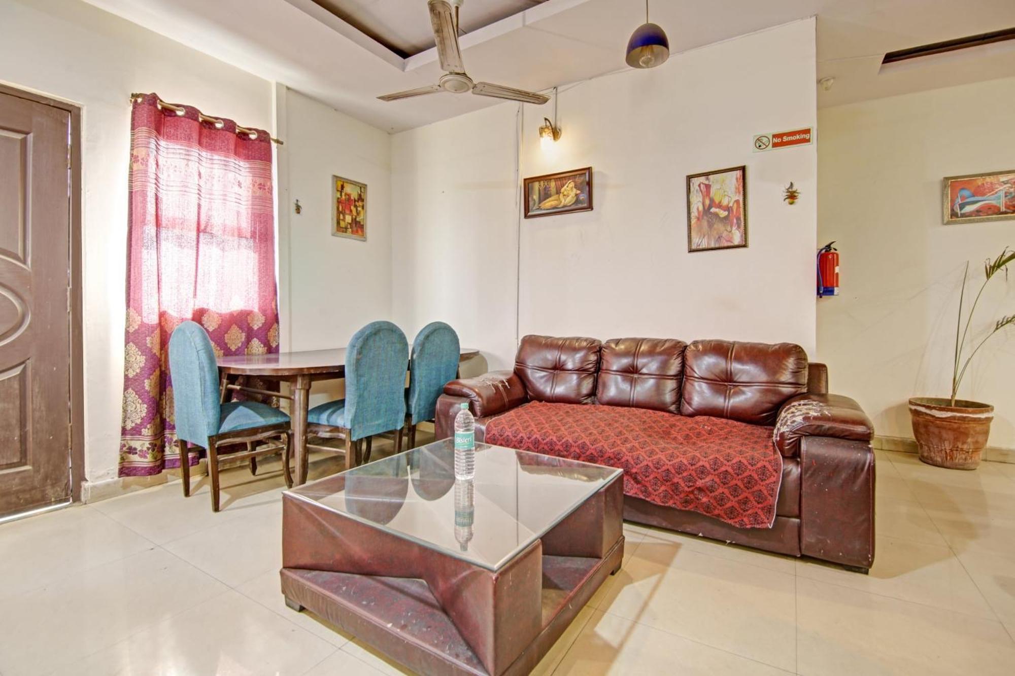 נוידה Hotel O Glorious Stayz מראה חיצוני תמונה